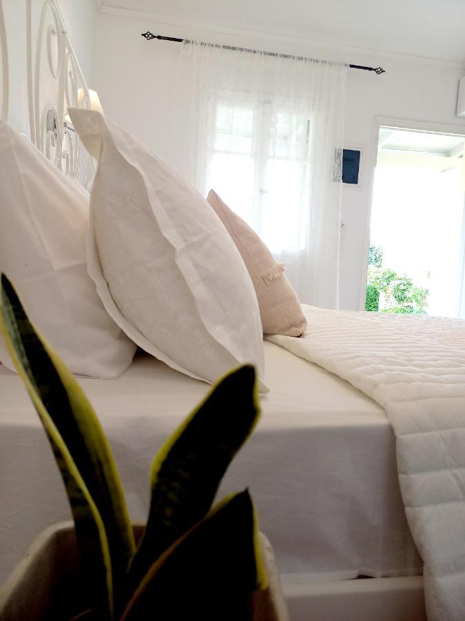 Manolia Apartments Ypsos Eksteriør bilde
